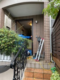 防犯もしっかり！暮らしに快適さと安心を広げる玄関　世田谷区Y様邸